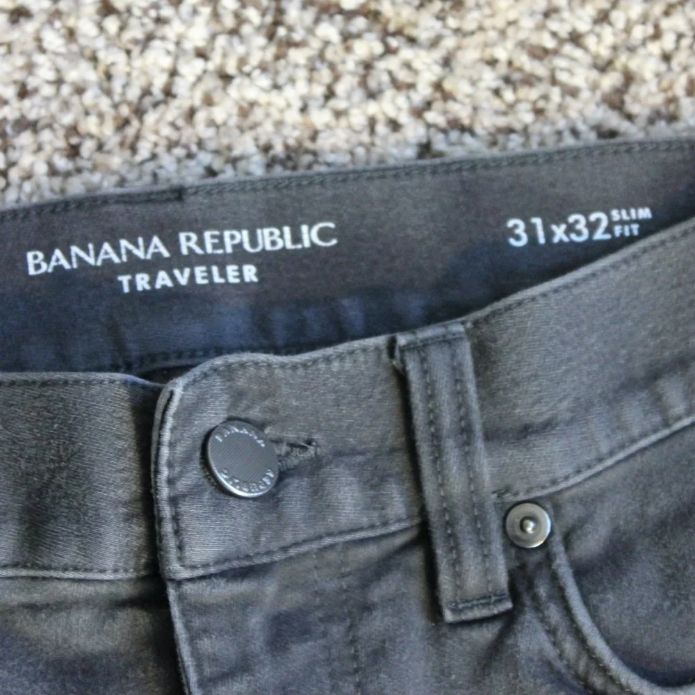 Traveler Jeans from Banana Republic - Picture 3 of 8